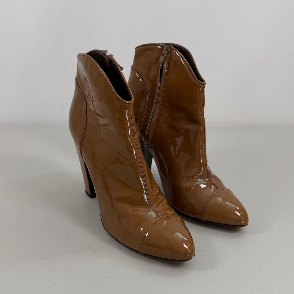 Burberry Patent Leather Chunky Heel Ankle Boots Size 39.5 9.5‎ Tan Western - Picture 2 of 13